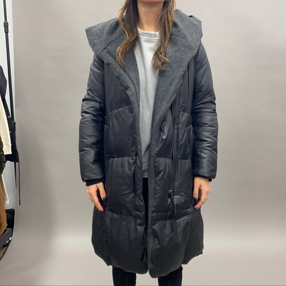 Hooded winter coat